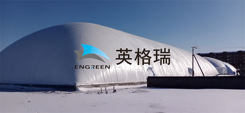 氣膜建筑具有造價合適、通風(fēng)良好、保溫效果好的諸多優(yōu)勢