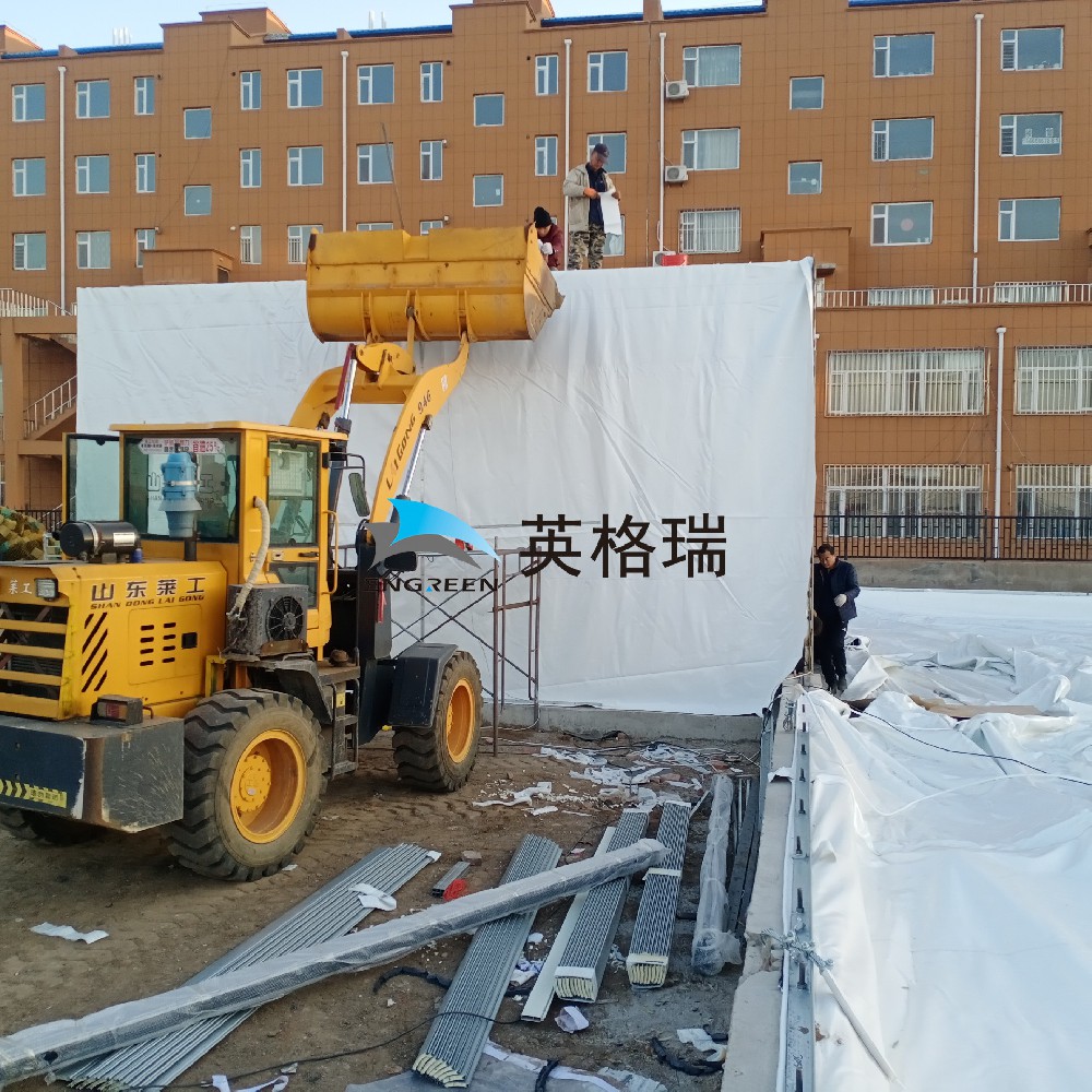 你知道建造一座合格的氣膜建筑，需要經(jīng)歷哪些施工步驟嗎？英格瑞氣膜帶你了解氣膜建筑的施工流程！